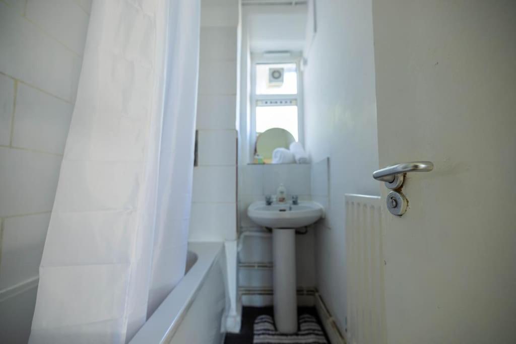 Pristine 3 Beds Hackney E9 Apartment London Exterior photo